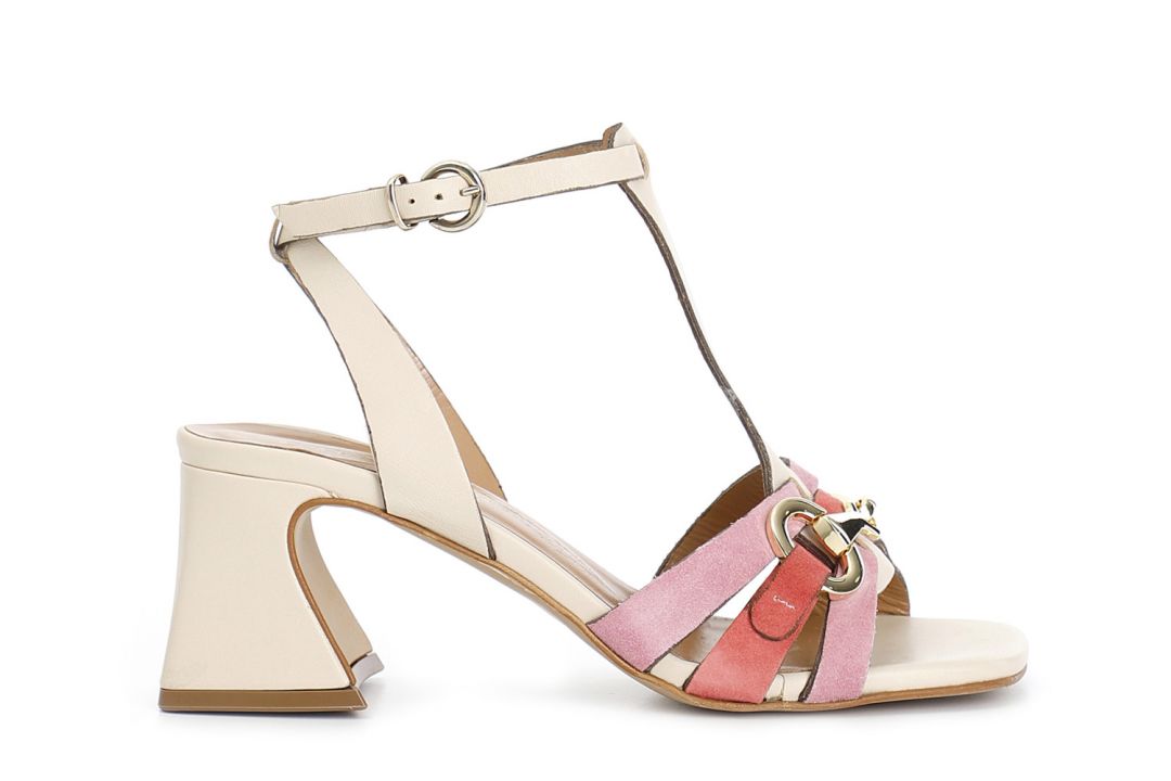 „t“-sandalen mit accessoire multi beige
